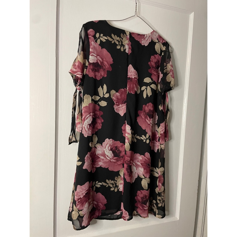Lulus XS Black Floral Print Dress Short‎ Sleeve Tie Cold Shoulder - Picture 4 of 4